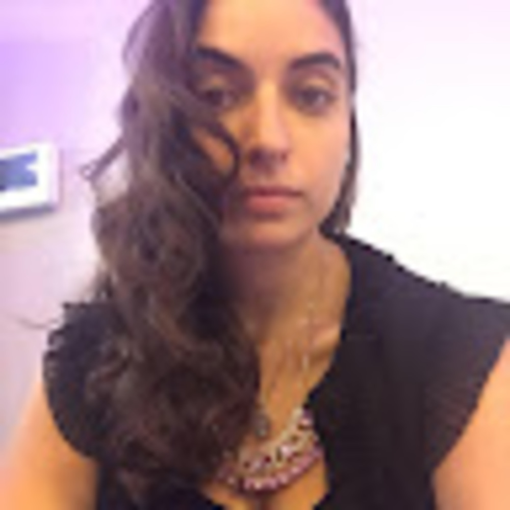 Meet your Posher, Yael